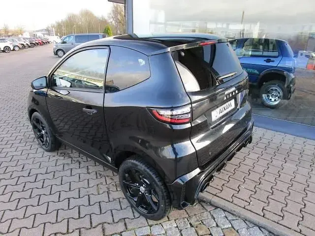 Neu Aixam City Sport 2026 Schwarz Limousine