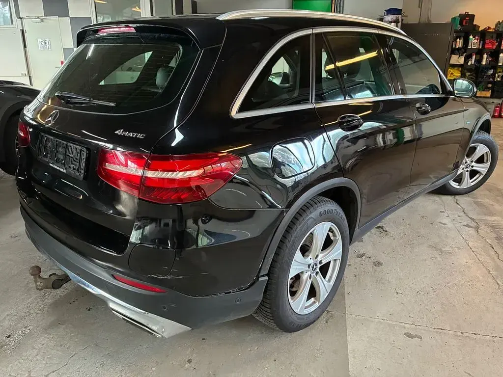 Gebraucht Mercedes GLC350 320 PS (235 kW) 2017 Schwarz SUV