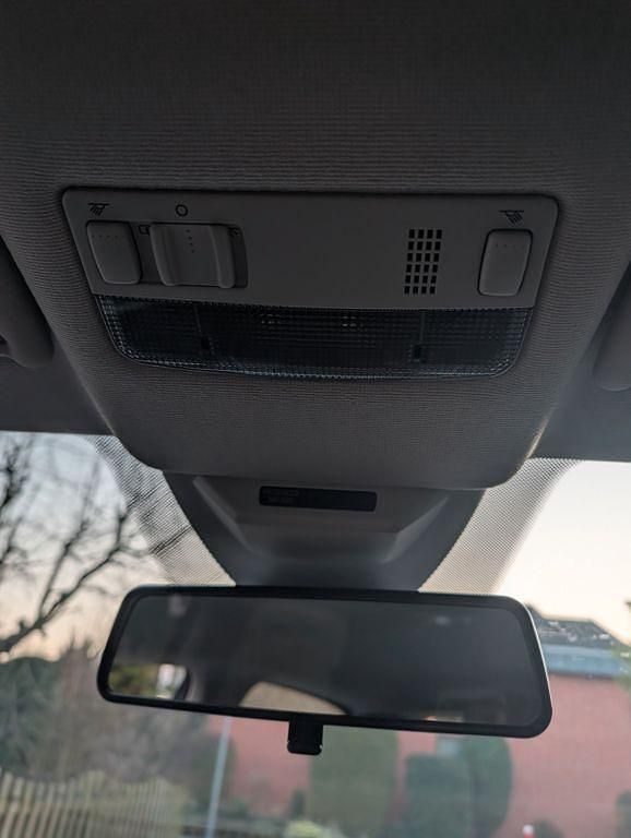 Gebraucht VW up! 65 PS (47 kW) 2021 Weiß Kleinwagen