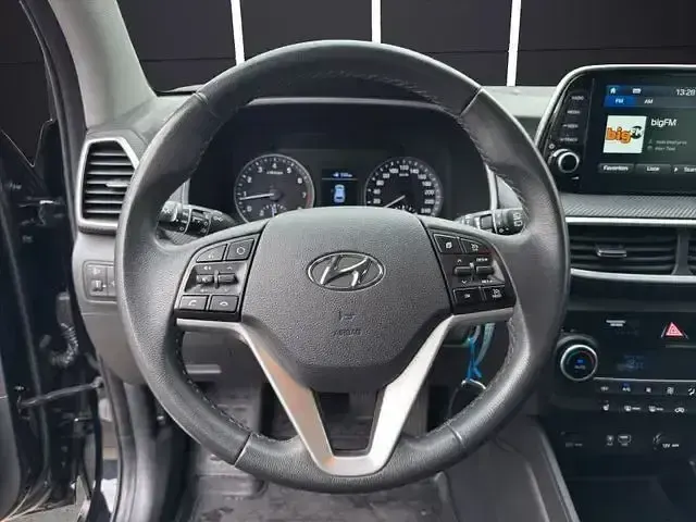Gebraucht Hyundai Tucson 177 PS (130 kW) 2021 Schwarz SUV