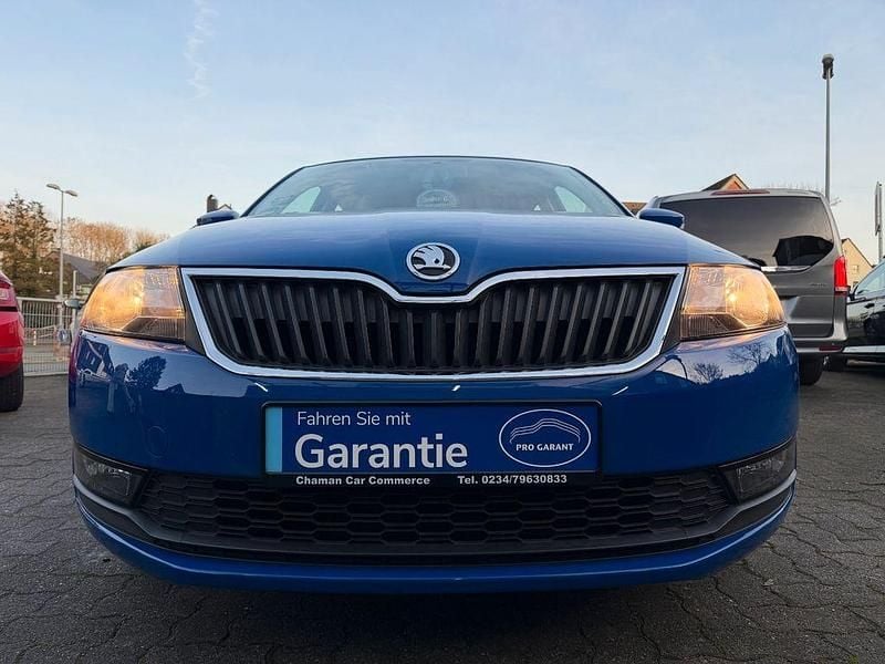 Blau Gebraucht 2018 Skoda Rapid Cool Edition Limousine | 11.900 € (Fairer Preis) - Bild 1/4