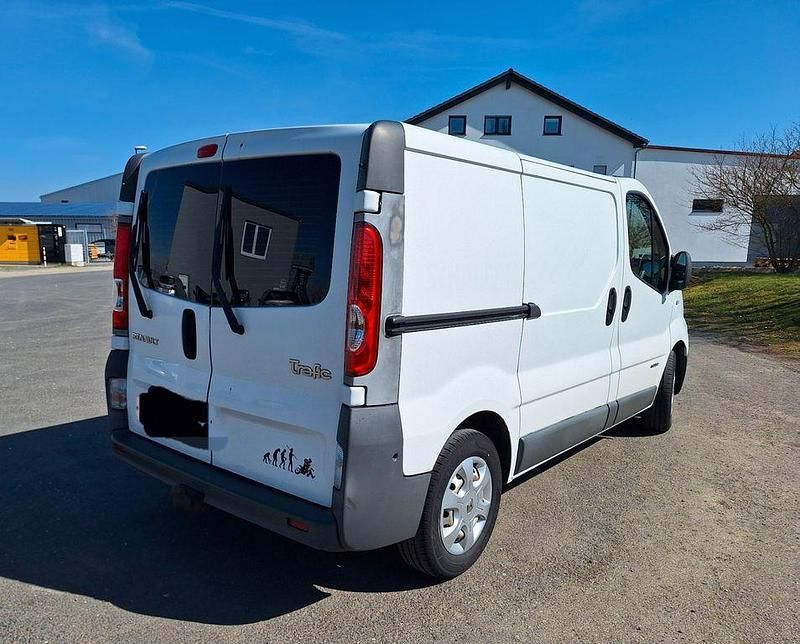 Brugt Renault Trafic 145 HK (106 kW) 2009 Hvid MPV