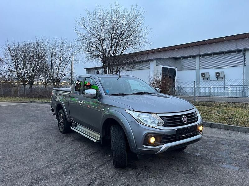 Gebraucht Fiat Fullback 181 PS (133 kW) 2016 Grau Abholung