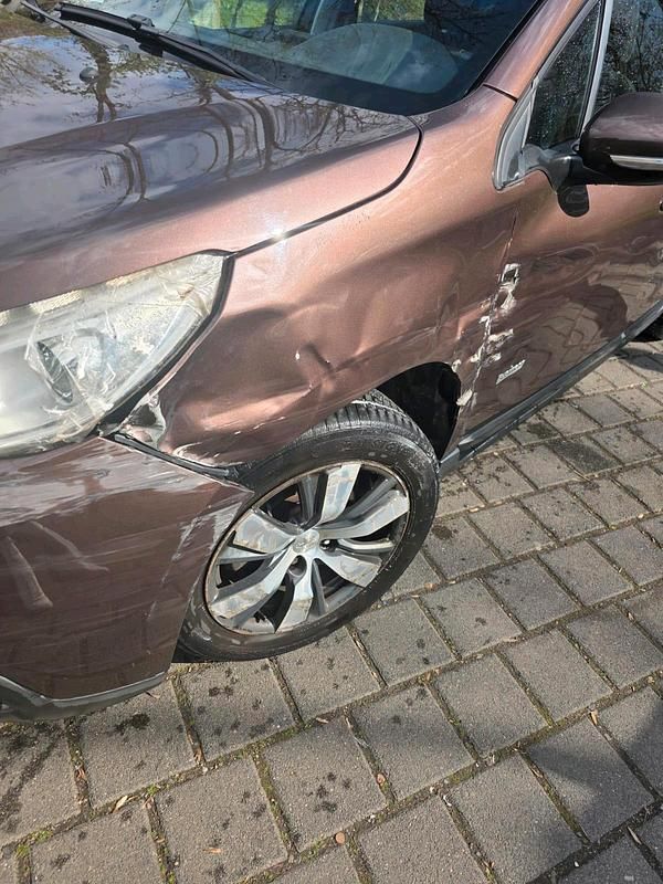 Gebraucht Peugeot 2008 120 PS (88 kW) 2014 Braun SUV