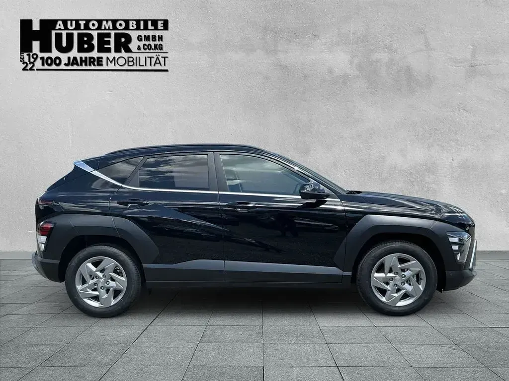 Neu Hyundai Kona Trend 139 PS (102 kW) 2026 Schwarz SUV