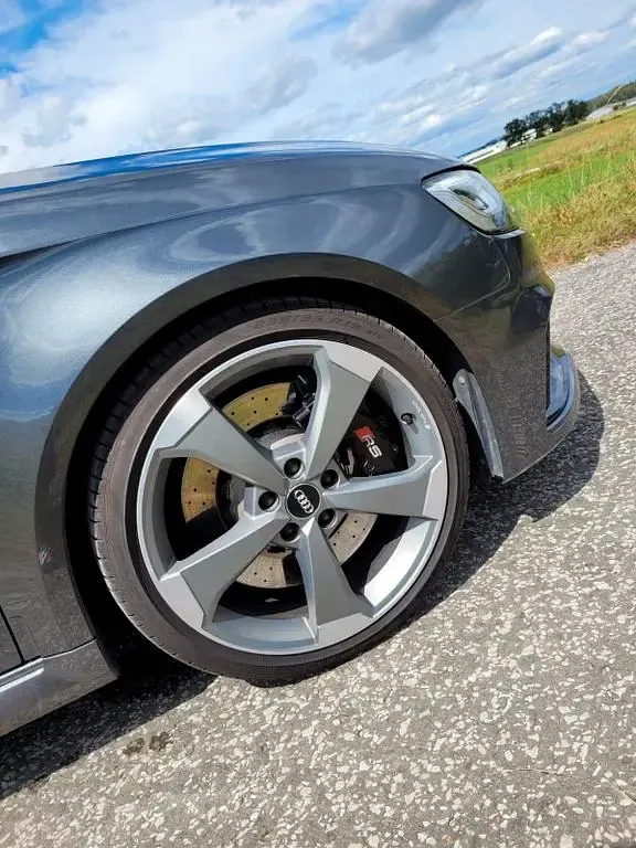 Gebraucht Audi RS3 Sport 400 PS (294 kW) 2018 Grau Limousine