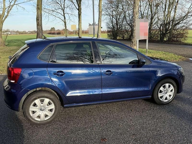 Gebraucht VW Polo Style 86 PS (63 kW) 2011 Blau Limousine