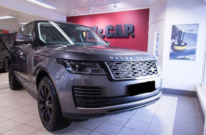 Grau Gebraucht 2019 Land Rover Range Rover Vogue SUV | 54.000 € (Fairer Preis) - Bild 1/4