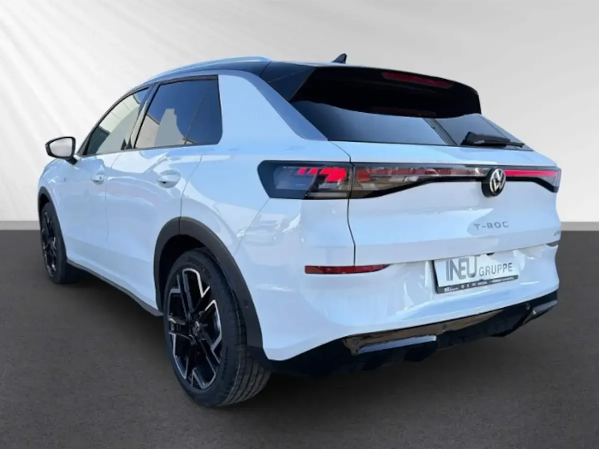 Gebraucht VW T-Roc R-line 150 PS (110 kW) 2026 SUV