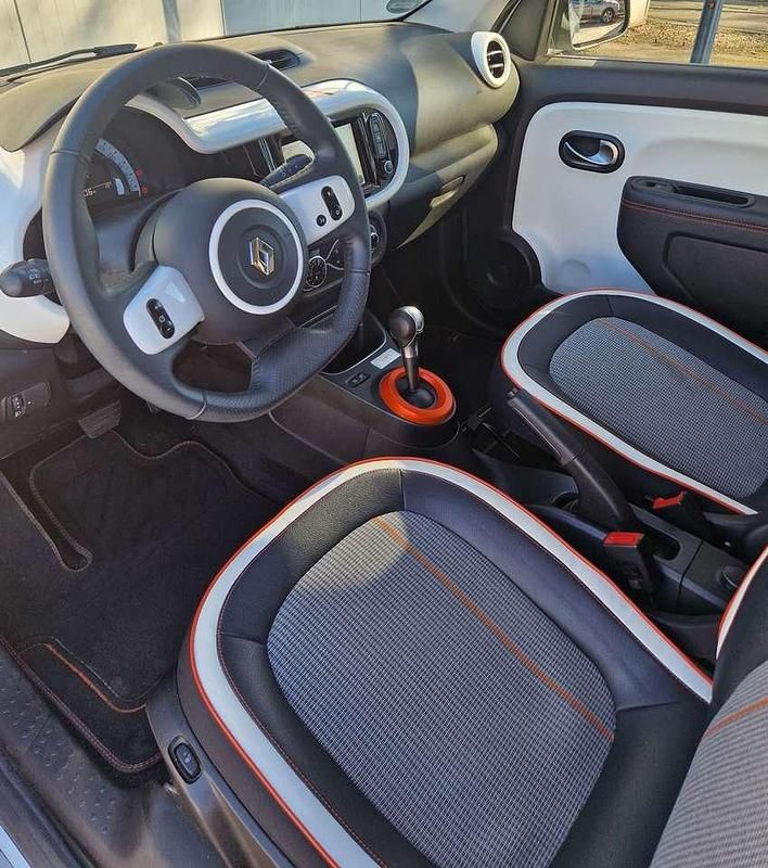 Gebraucht Renault Twingo Vibes 60 kW (82 PS) 2021 Weiß Kleinwagen