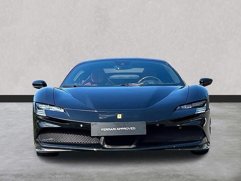 Gebraucht Ferrari SF90 999 PS (734 kW) 2022 Schwarz Coupé