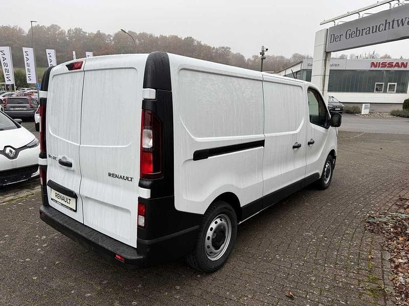 Neu Renault Trafic Komfort 131 PS (96 kW) 2025 Arktis weiß Van / Kleinbus