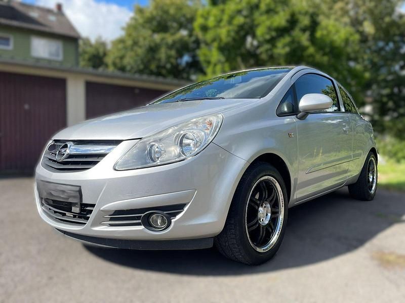 Gebraucht Opel Corsa Catch Me 80 PS (58 kW) 2007 Silber Limousine