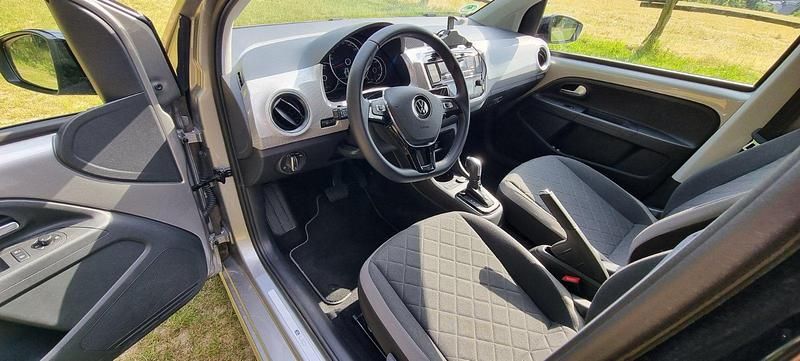 Gebraucht VW e-up! Style 61 kW (83 PS) 2022 Silber Kleinwagen
