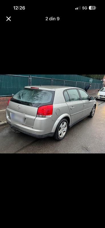 Gebraucht Opel Signum 155 PS (114 kW) 2005 Gold Kleinwagen