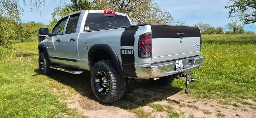 Usata Dodge Ram 345 CV (253 kW) 2005 Argento Pick-up