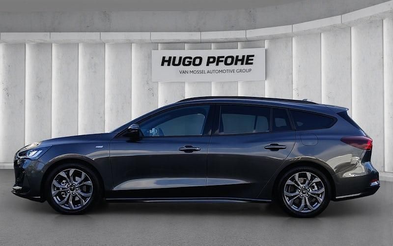 Gebraucht Ford Focus ST-Line X 116 PS (85 kW) 2024 Grau Kombi