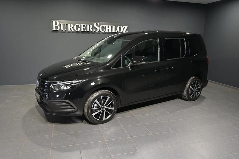 Gebraucht Mercedes EQT200 89 kW (122 PS) 2024 Schwarz Van / Kleinbus