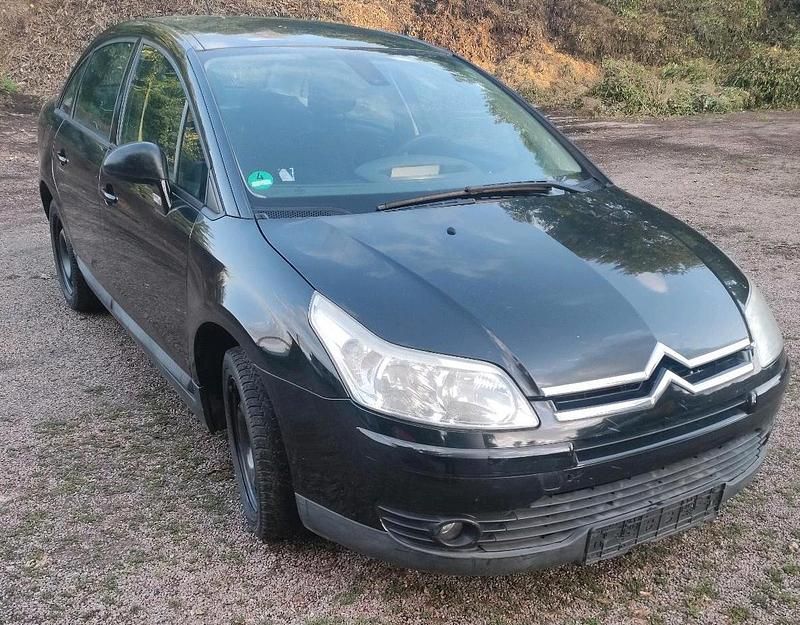 Gebraucht 2009 Citroën C4 Limousine | 1.600 € - Bild 1/4