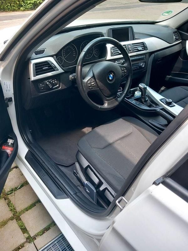 Second-hand BMW 316 116 CP (85 kW) 2014 Alb Break