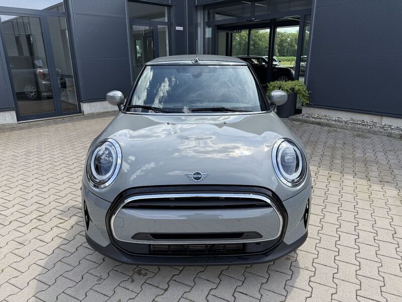 Gebraucht Mini One Cabriolet Essential 102 PS (75 kW) 2021 Grau Cabrio
