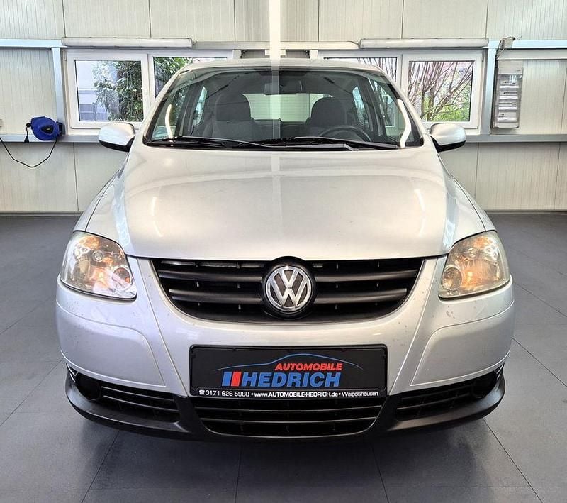 Gebraucht VW Fox Basis 75 PS (55 kW) 2007 Silber Kleinwagen