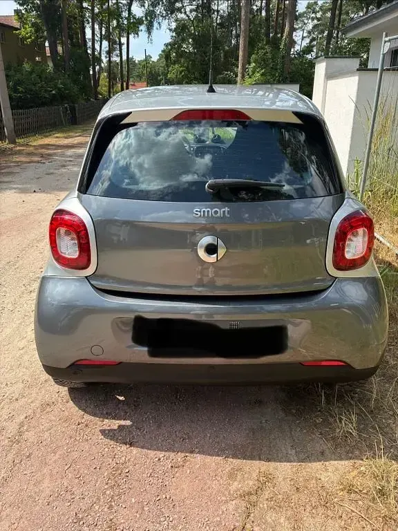 Gebraucht Smart ForFour Passion 71 PS (52 kW) 2016 Grau Kleinwagen