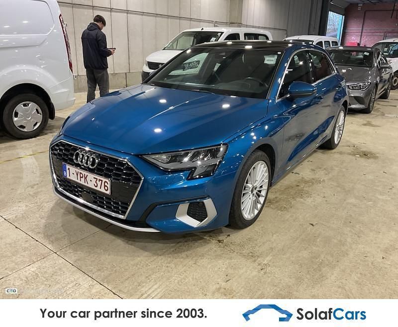 Blau Gebraucht 2020 Audi A3 Advanced Limousine | 15.972 € (Guter Preis) - Bild 1/4