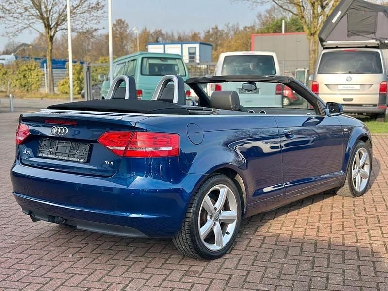 Gebraucht Audi A3 Cabriolet S-Line 105 PS (77 kW) 2013 Blau Cabrio