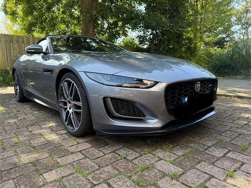 Gebraucht Jaguar F-Type R-Dynamic 300 PS (220 kW) 2022 Grau Cabrio