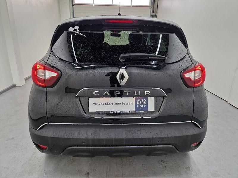 Gebraucht Renault Captur LIMITED 90 PS (66 kW) 2019 Schwarz gne + gray d69 (metallic) SUV