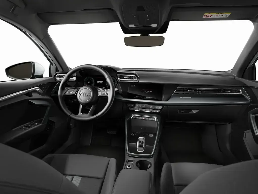 Gebraucht Audi A3 Ambiente 150 PS (110 kW) 2025 Weiß Limousine