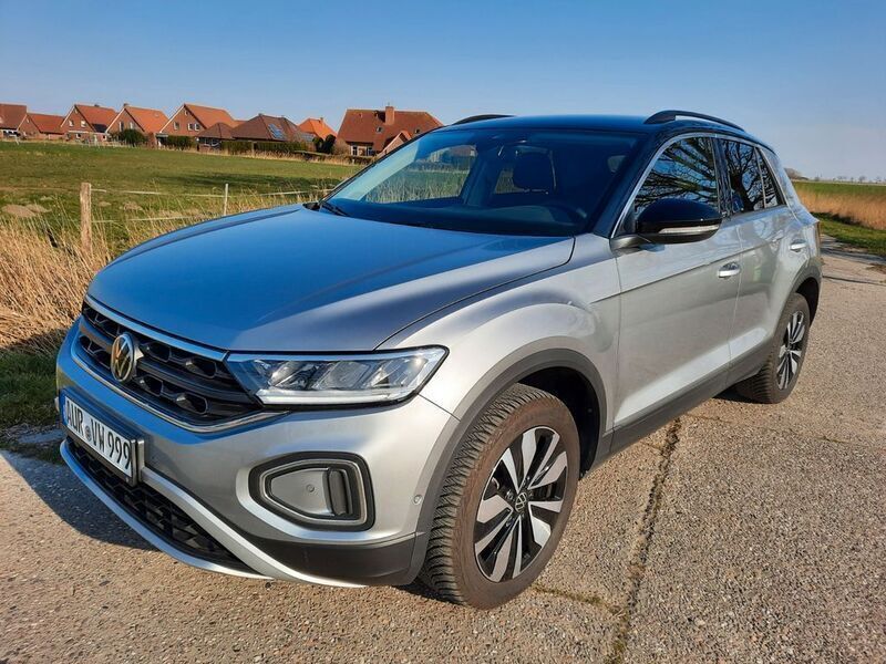 Silber Gebraucht 2024 VW T-Roc Move SUV | 26.900 € (Superpreis) - Bild 1/4