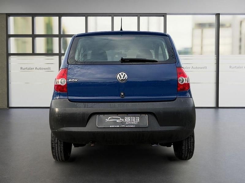 Gebraucht VW Fox Basis 54 PS (39 kW) 2007 Blau Kleinwagen