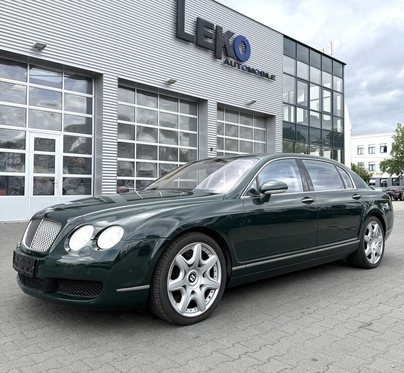 Grün Gebraucht 2006 Bentley Continental Flying Spur Limousine | 31.900 € (Fairer Preis) - Bild 1/4