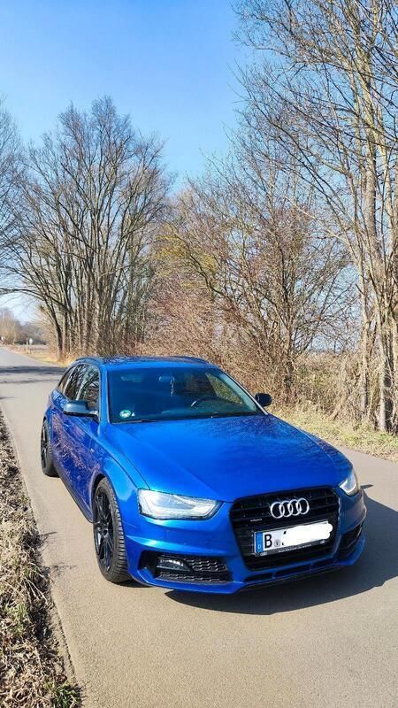 Blau Gebraucht 2015 Audi A4 S-Line Kombi | 16.500 € (Teuer) - Bild 1/4
