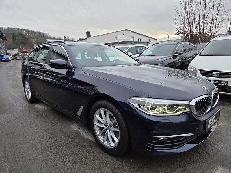 Gebraucht BMW 530 Performance 265 PS (194 kW) 2019 Blau Kombi