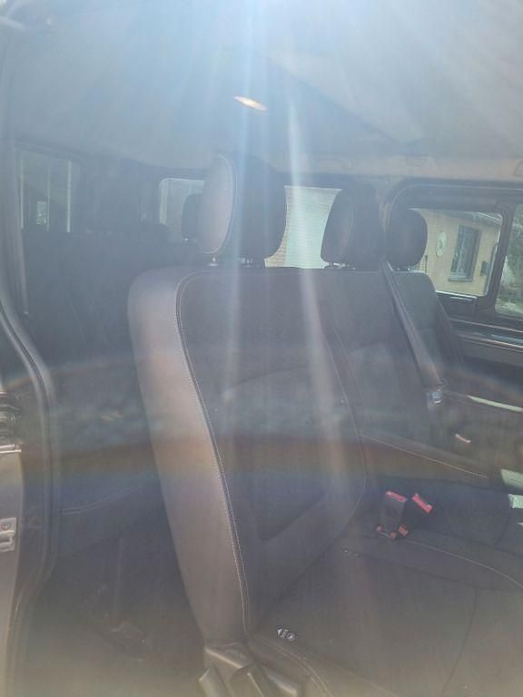 Gebraucht Opel Vivaro S 145 PS (106 kW) 2016 Silber Van / Kleinbus