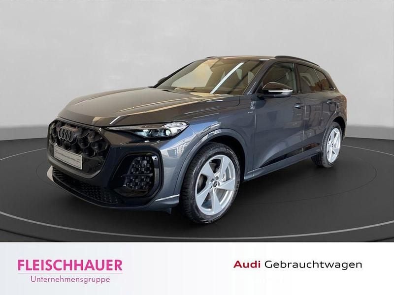Grau Gebraucht 2025 Audi Q5 Sport SUV | 69.880 € (Guter Preis) - Bild 1/4