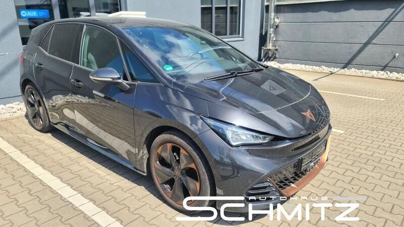 Grau Gebraucht 2022 Cupra Born Kleinwagen | 22.950 € (Guter Preis) - Bild 1/4