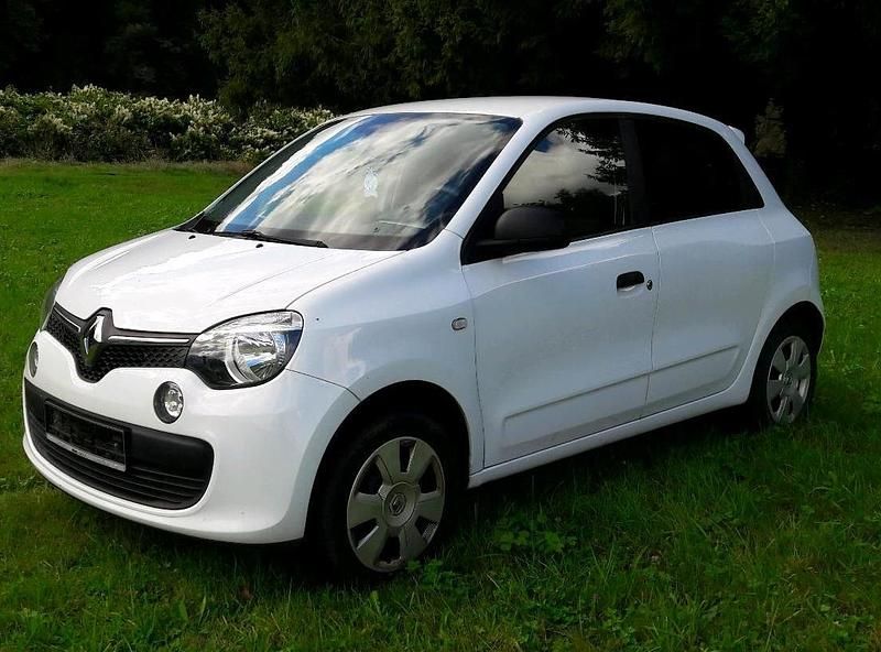 Weiß Gebraucht 2017 Renault Twingo Life Kleinwagen | 2.550 € (Superpreis) - Bild 1/4