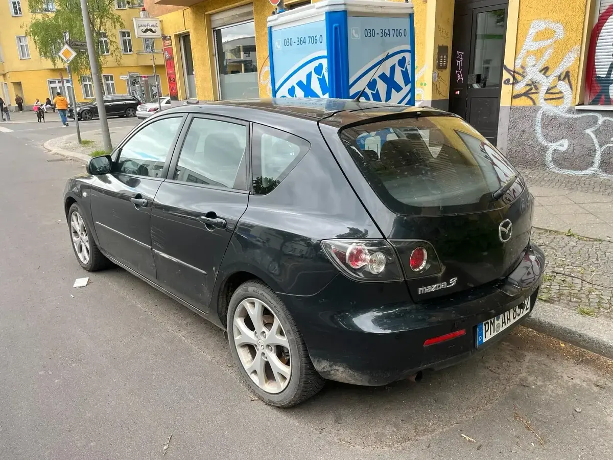 Gebraucht Mazda 3 84 PS (61 kW) 2007 Schwarz Kleinwagen