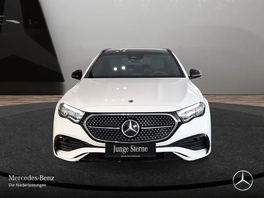 Gebraucht Mercedes E220 AMG 197 PS (144 kW) 2025 Weiß Limousine
