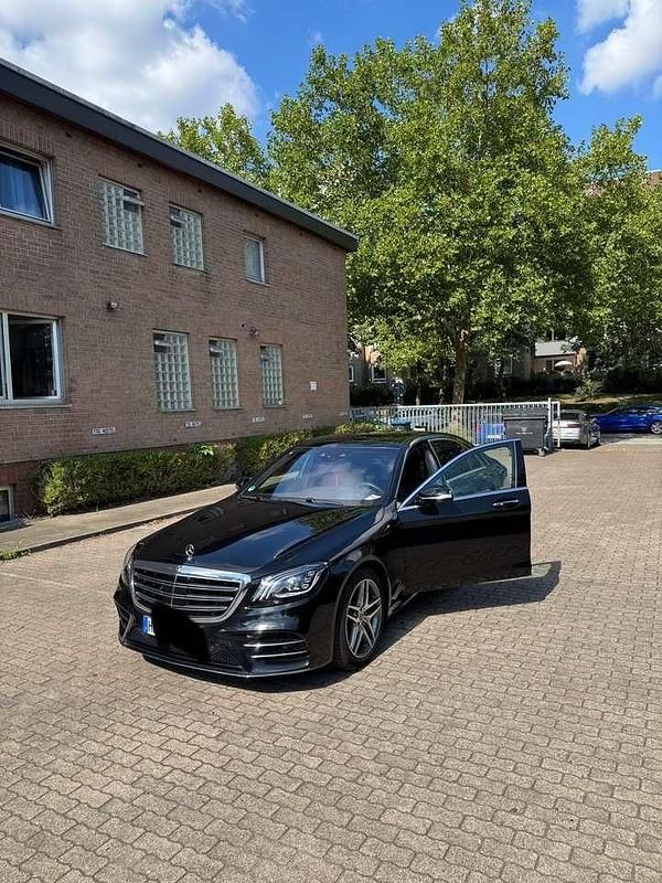 Schwarz Gebraucht 2020 Mercedes S350 Limousine | 67.800 € (Etwas zu teuer) - Bild 1/4