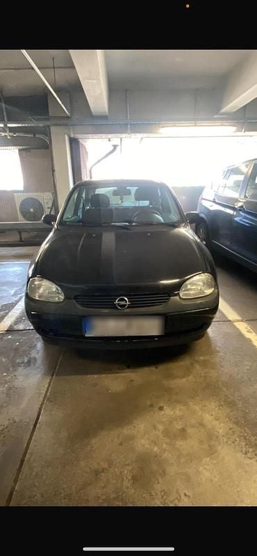 Schwarz Gebraucht 2001 Opel Corsa Kleinwagen | 1.800 € (Fairer Preis) - Bild 1/1