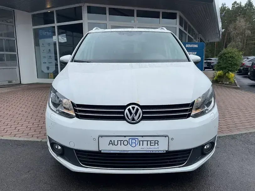 Gebraucht VW Touran Life 140 PS (102 kW) 2014 Andere Van / Kleinbus