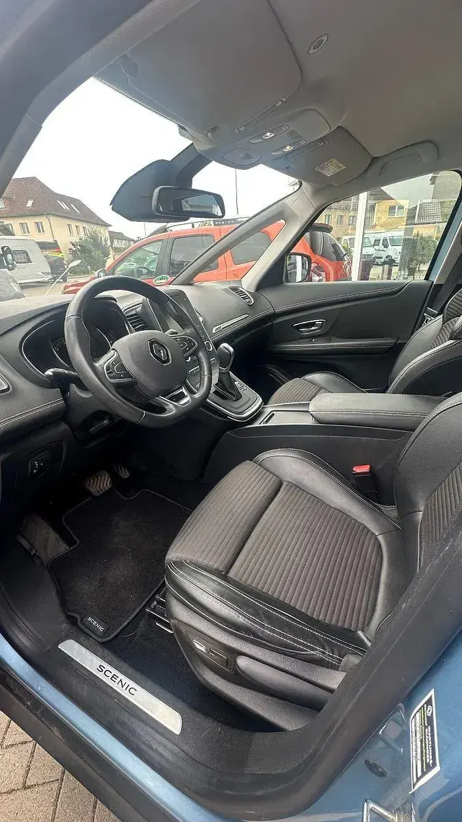 Gebraucht Renault Scenic E-Tech Intens 110 PS (80 kW) 2017 Blau Van / Kleinbus