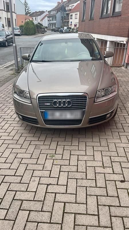 Gelb Gebraucht 2005 Audi A6 Limousine | 6.800 € - Bild 1/4