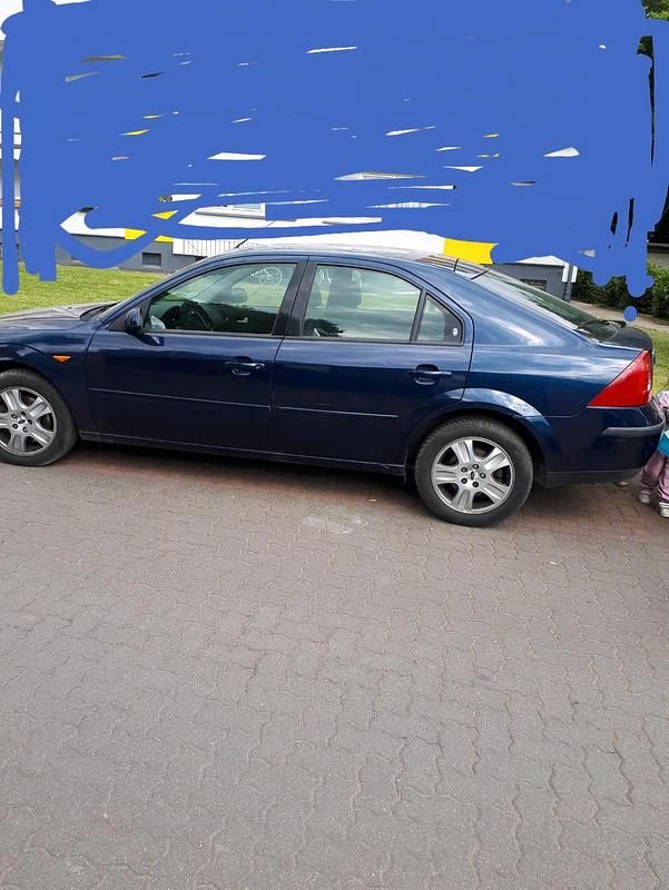 Andere farben Gebraucht 2002 Ford Mondeo Limousine | 3.500 € - Bild 1/4
