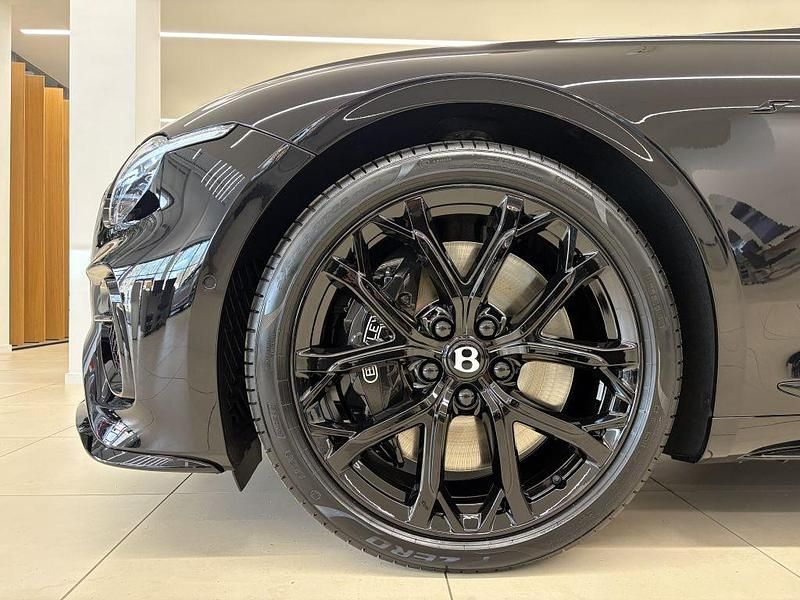 Neu Bentley Continental 680 PS (500 kW) 2026 Schwarz Cabrio